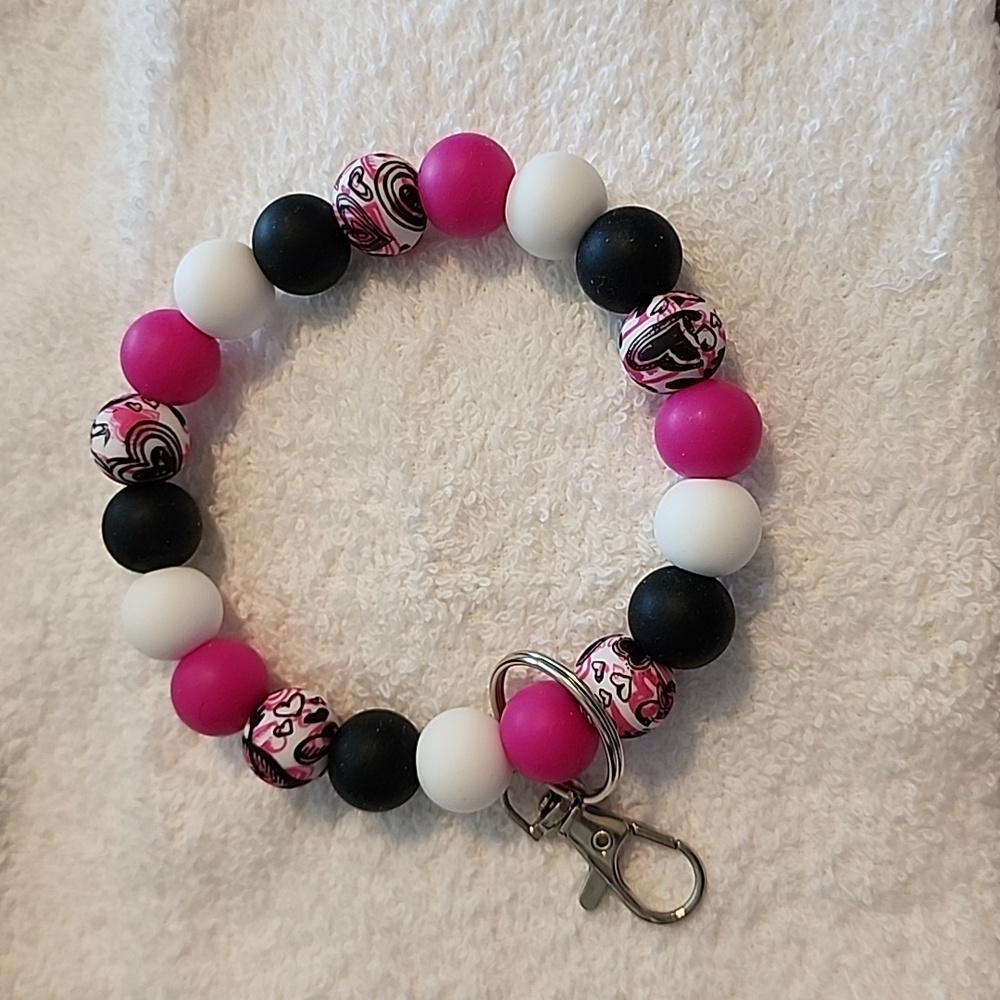 Silicone bead keychain